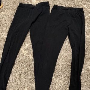 Black leggings